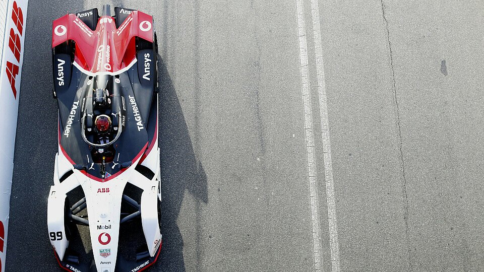 Pascal Wehrlein verliert seinen ersten Formel-E-Sieg wegen Disqualifikation, Foto: LAT Images