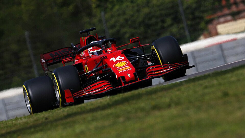 Für Ferrari und Charles Leclerc geht es 2021 wieder aufwärts, Foto: LAT Images