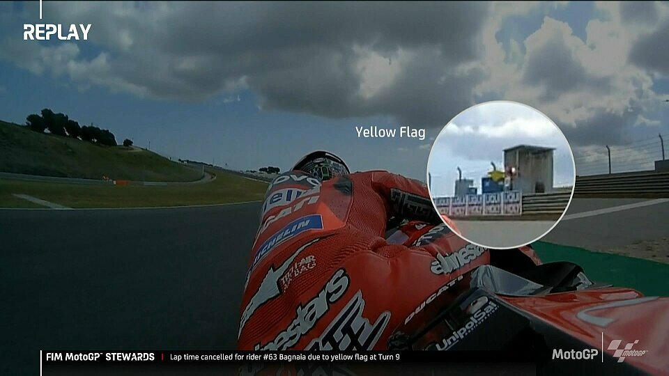 Diese Gelbe Flagge wurde Francesco Bagnaia zum Verhängnis, Foto: MotoGP/Twitter