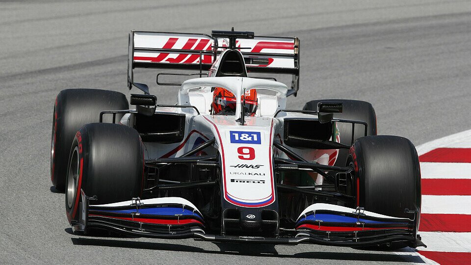 Nikita Mazepin tut sich bisher in der Formel 1 mit Haas schwer, Foto: LAT Images