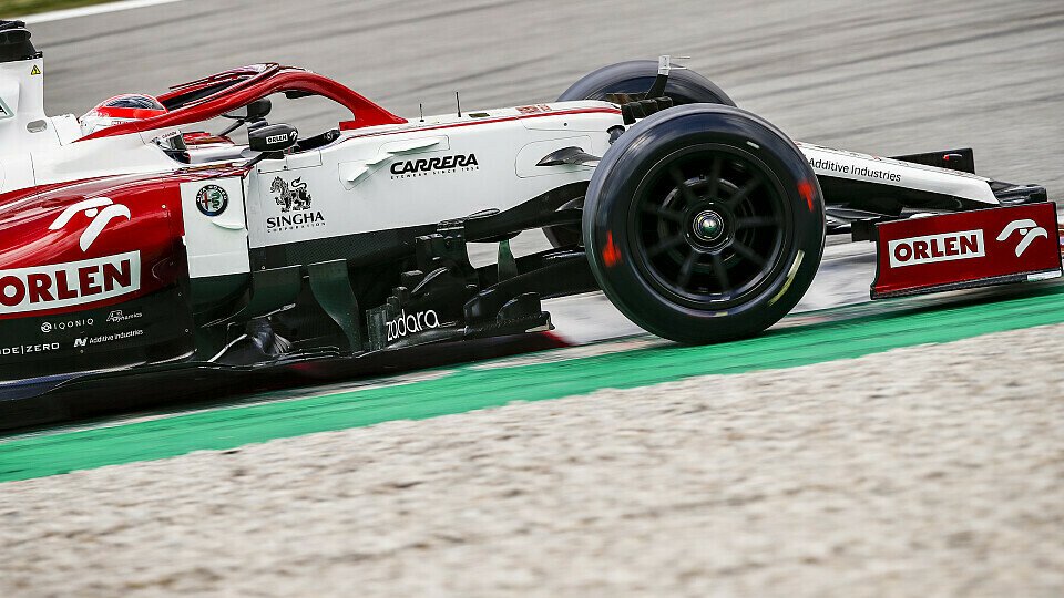 Pirelli absolvierte mit den Formel-1-Teams seit 2019 insgesamt 36 Testtage, Foto: Alfa Romeo Racing