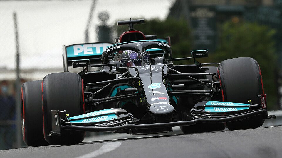 Für Lewis Hamilton und Mercedes wurde das Qualifying in Monaco ein Debakel, Foto: LAT Images