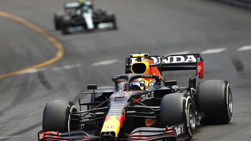 Sergio Perez fuhr in Monaco wieder ein gutes Rennen für Red Bull, Foto: LAT Images