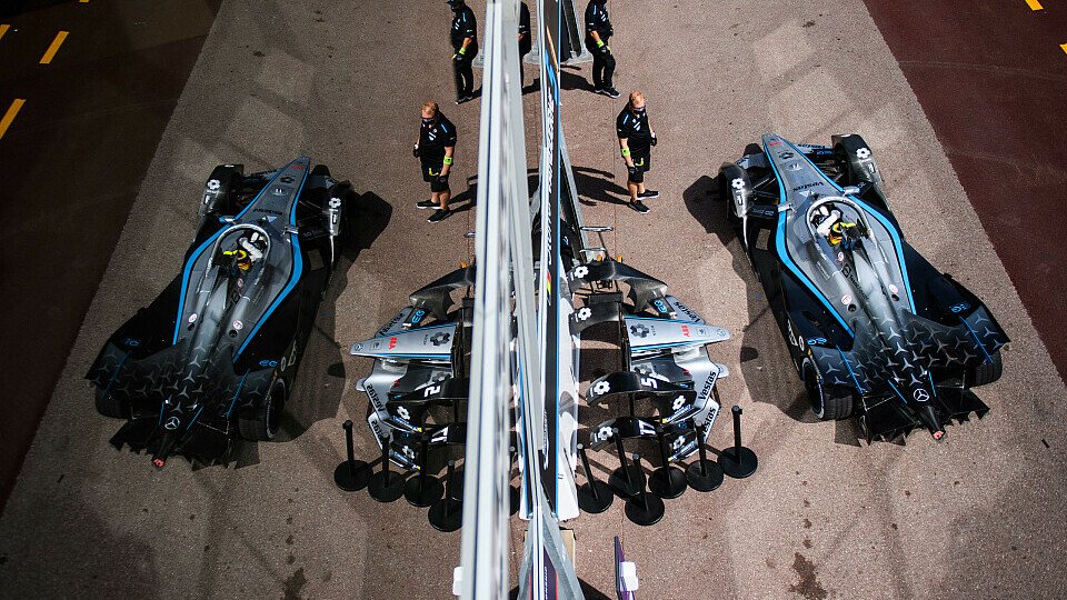 Mercedes steigt nach 2022 zum Ende der Saison 8 aus der Formel E aus, Foto: LAT Images