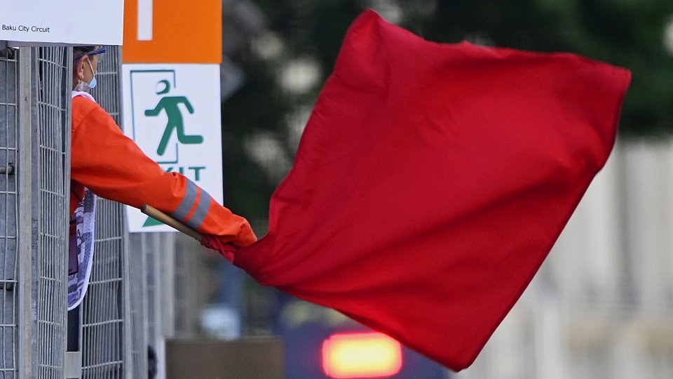 Rote Flagge: Haben die F1-Teams zu viele Freiheiten während einer Rennunterbrechung?
