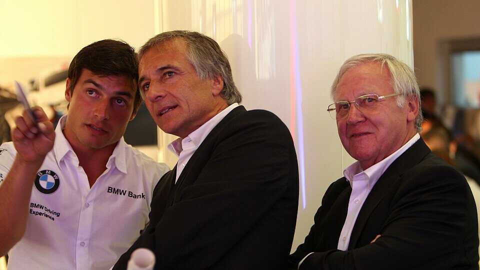 Herbert Schnitzer Sen. mit dem verstorbenen Charly Lamm und Bruno Spengler, Foto: BMW Motorsport
