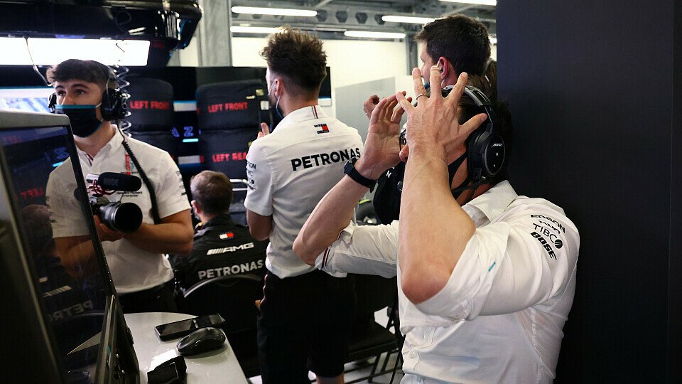Nur sieben Punkte aus zwei Rennen: Für Mercedes-Teamchef Toto Wolff ein Rekordtief.
