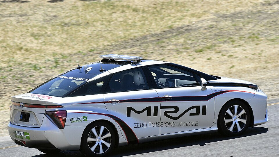 Der Toyota Mirai kam in der Vergangenheit bereits als Pacecar in der NACAR zum Einatz