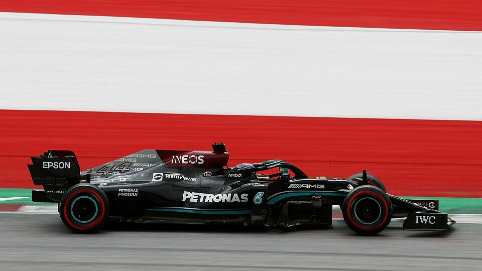 Lewis Hamilton sicherte Mercedes im 2. Freien Training der Formel 1 in Österreich die Bestzeit, Foto: LAT Images