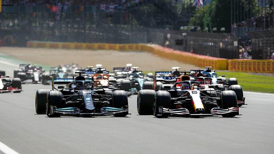 Max Verstappen und Lewis Hamilton kollidierten beim Formel-1-Rennen in Silverstone