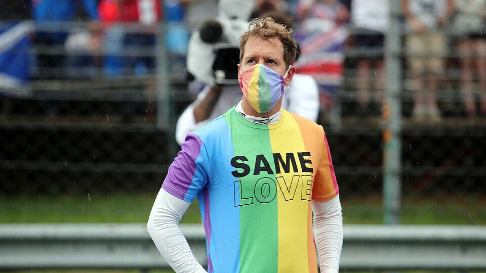 Einige Teammitglieder scheinen Sebastian Vettels Meinungen nicht unbedingt zu teilen., Foto: LAT Images