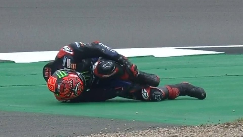 Fans von Fabio Quartararo mussten kurz mit einer schlimmen Verletzung rechnen, Foto: Screenshot/MotoGP