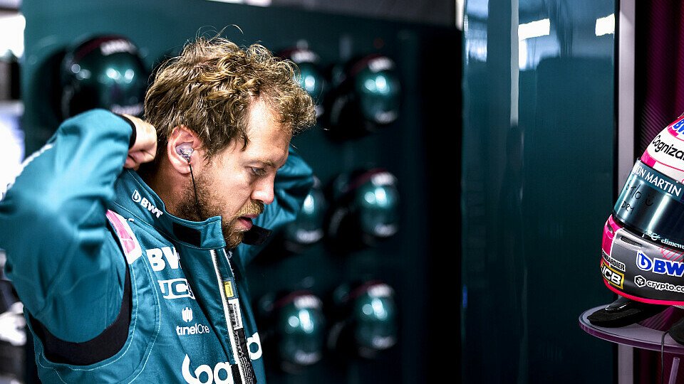 Sebastian Vettels Aston-Martin-Cockpit wurde für 2022 noch nicht bestätigt, Foto: LAT Images
