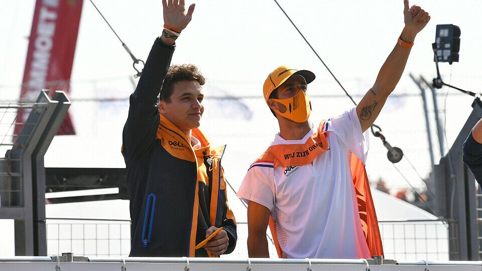 Lando Norris und Daniel Ricciardo sind bei McLaren eine heiße Paarung, Foto: LAT Images