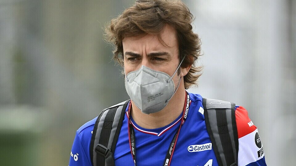Fernando Alonso fühlt sich in der Formel-1-Saison 2021 nicht mit Glück gesegnet, Foto: LAT Images
