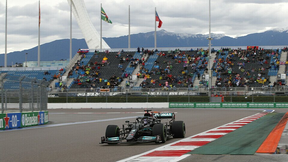 Lewis Hamilton geht als Favorit mit Nachteil heute ins Sotschi-Rennen