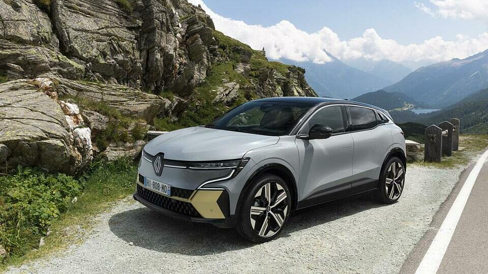 Der Renault Mégane E-TECH Electric erhält das neue Logo
