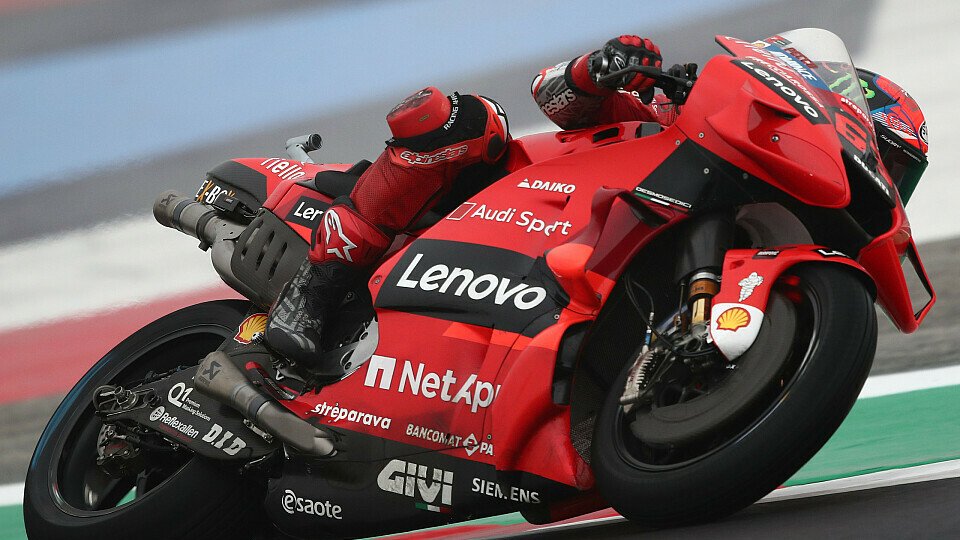 Francseco Bagnaia sicherte sich in Misano die vierte MotoGP-Pole in Serie, Foto: LAT Images