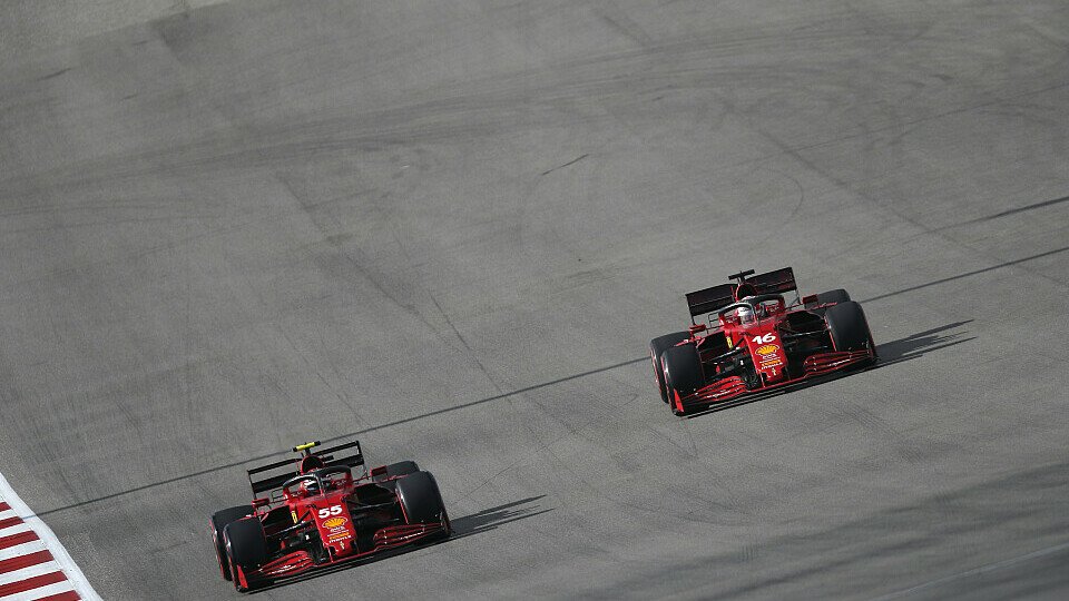 Zwei Ferraris im Formationsflug: Ein starkes Fahrerduo verhalf der Scuderia zu WM-Platz 3., Foto: LAT Images