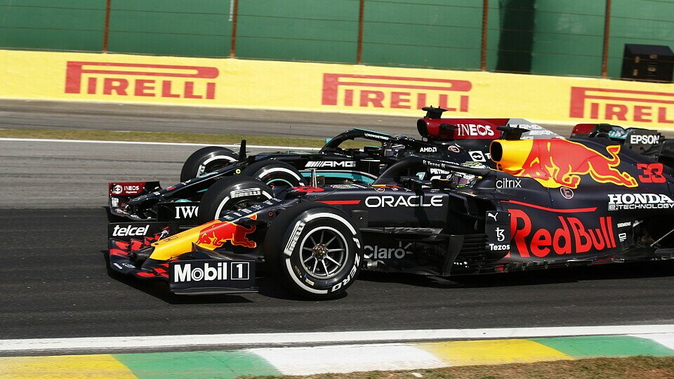 Max Verstappen konnte gegen die Mercedes-Stärke auf den Geraden nichts ausrichten, Foto: LAT Images