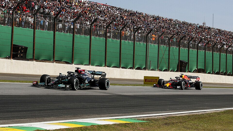 Die Formel 1 diskutiert in Katar Verstappens Manöver gegen Hamilton, Foto: LAT Images