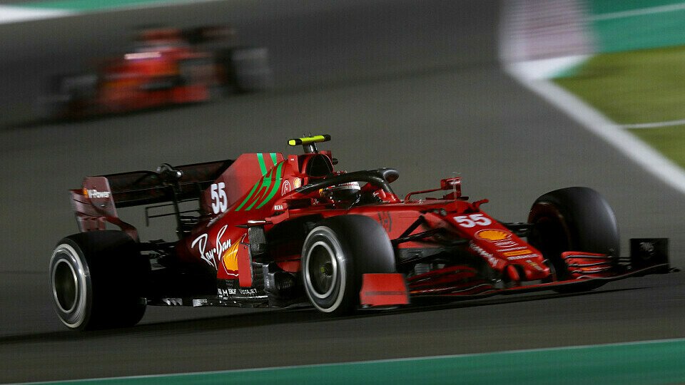 Ferrari triumphierte beim Formel-1-Rennen in Katar erneut über Rivale McLaren, Foto: LAT Images