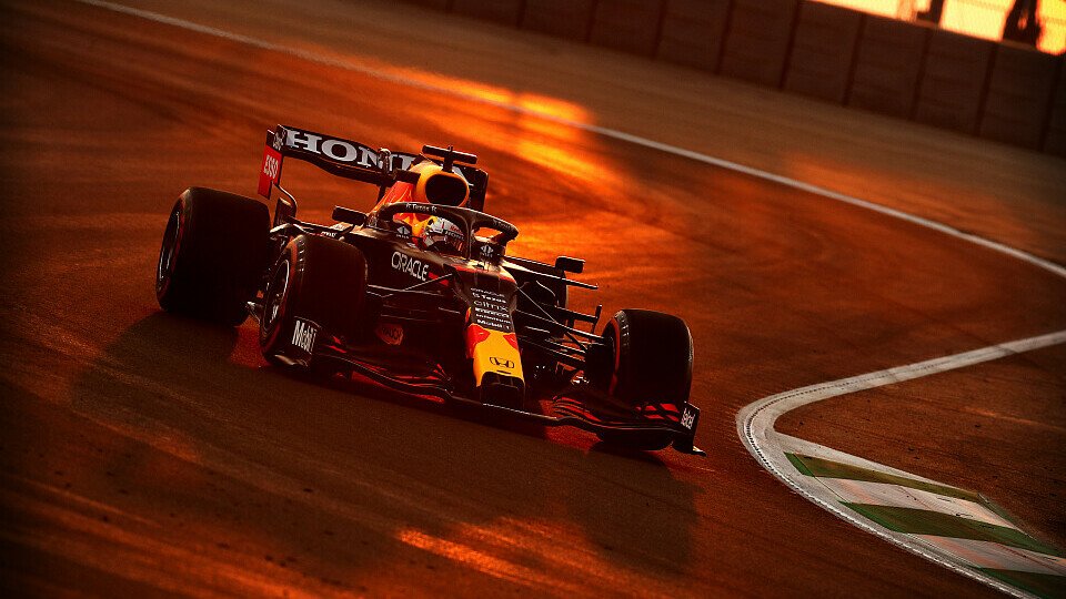 Max Verstappen sicherte sich die letzte Bestzeit vor dem Qualifying, Foto: LAT Images