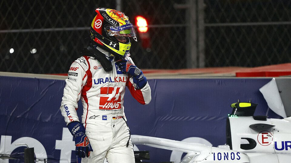 Mick Schumacher beendet sein Rennen in Saudi-Arabien nach einem frühen Crash, Foto: LAT Images