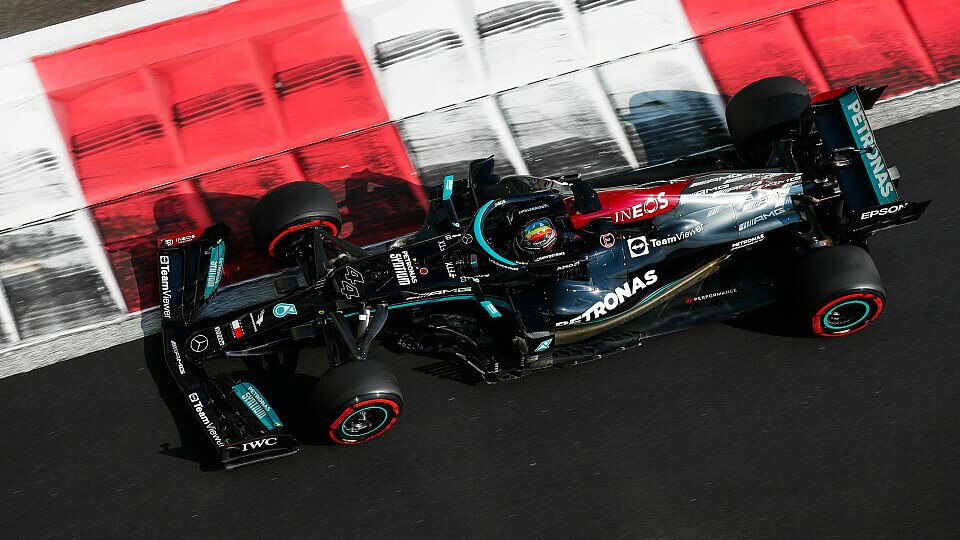 Lewis Hamilton holt sich die letzte Trainingsbestzeit der Formel-1-Saison 2021, Foto: LAT Images