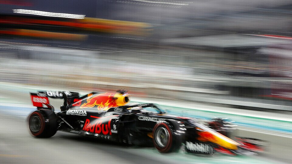 Red Bull prescht mit dem Präsentations-Termin des neuen Autos vor, Foto: LAT Images