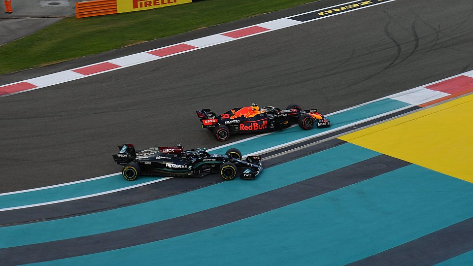 Helmut Marko findet nach dem umstrittenen Formel-1-Finale in Abu Dhabi harte Worte für die Rennverantwortlichen.