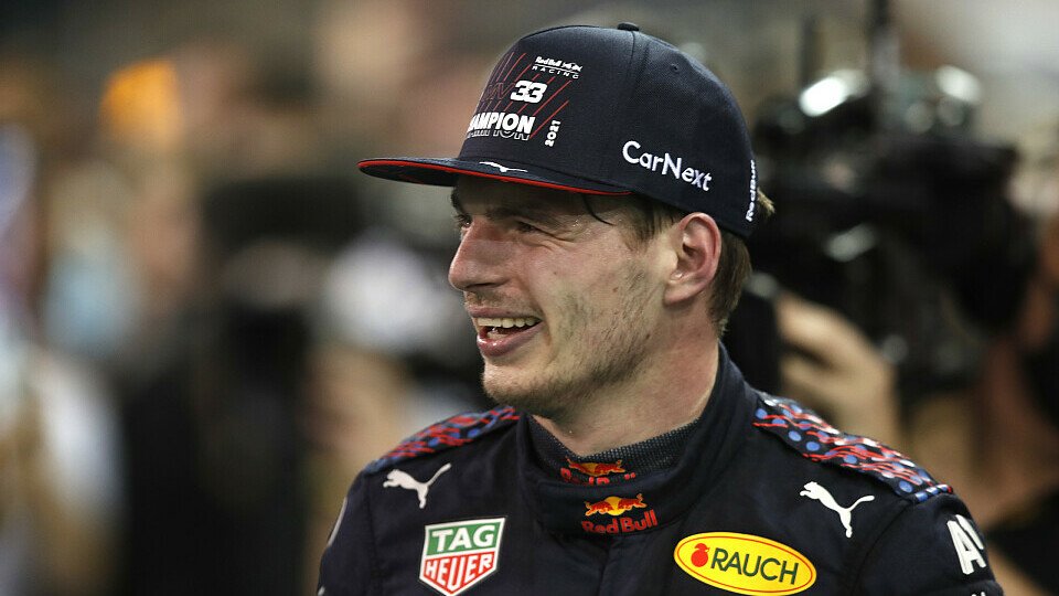 Max Verstappen kann über Mercedes' Understatement nur lachen, Foto: LAT Images