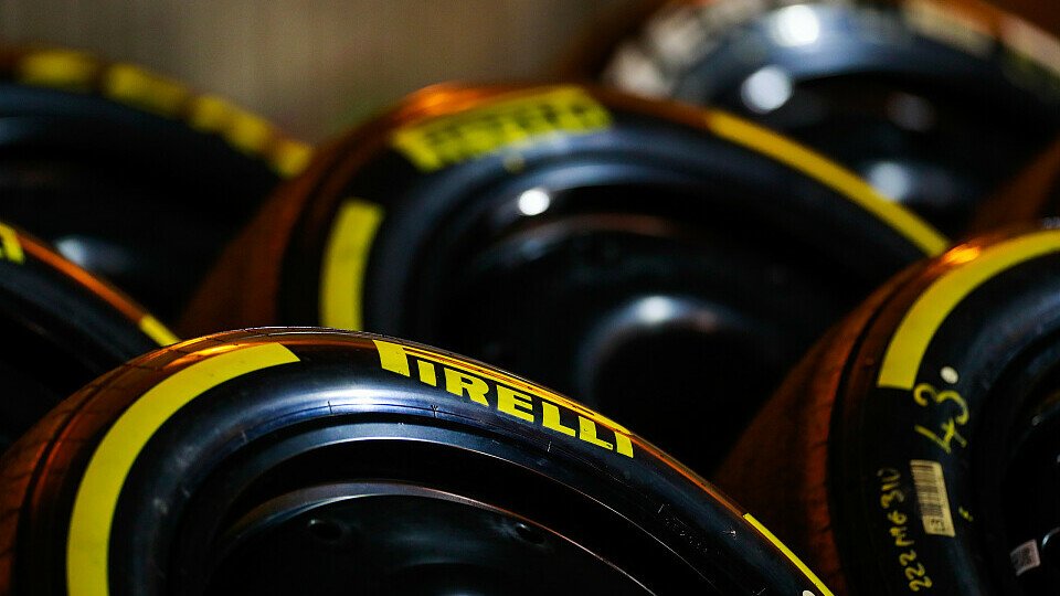 Pirelli testet im Dezember und Februar die 2023er-Reifen, Foto: LAT Images