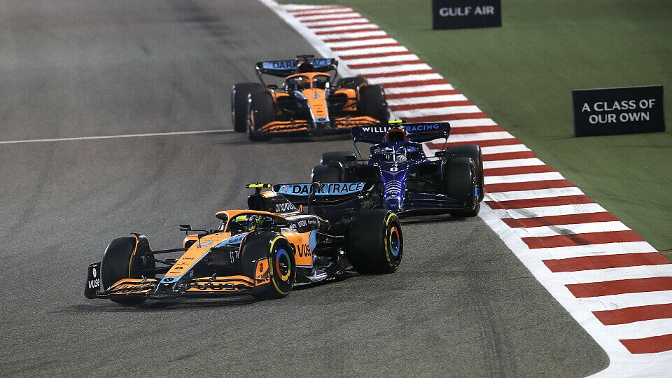 McLaren kämpfte in Bahrain mit Nicholas Latifi ganz am Ende des Feldes, Foto: LAT Images