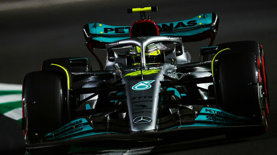 Lewis Hamilton lieferte in Saudi-Arabien ein desolates Ergebnis ab, Foto: LAT Images