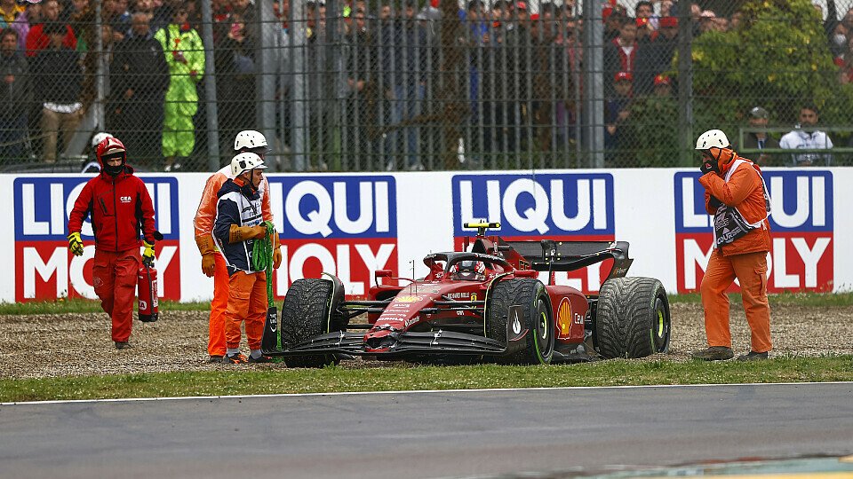 Imola-Rennen: Sainz fällt erneut in der ersten Runde aus