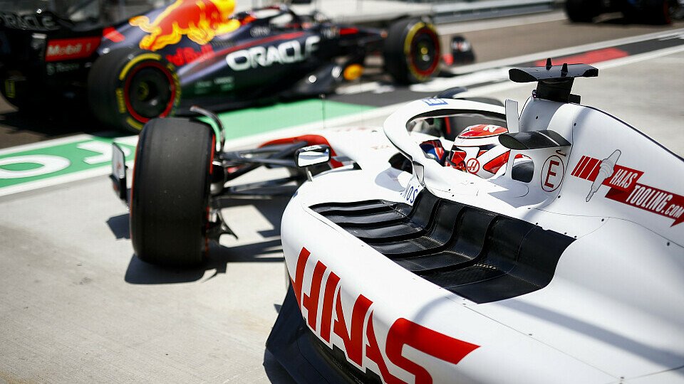 In der Formel 1 hat Max Verstappen klar die Oberhand, wie sieht es im GT-Sport aus?, Foto: LAT Images