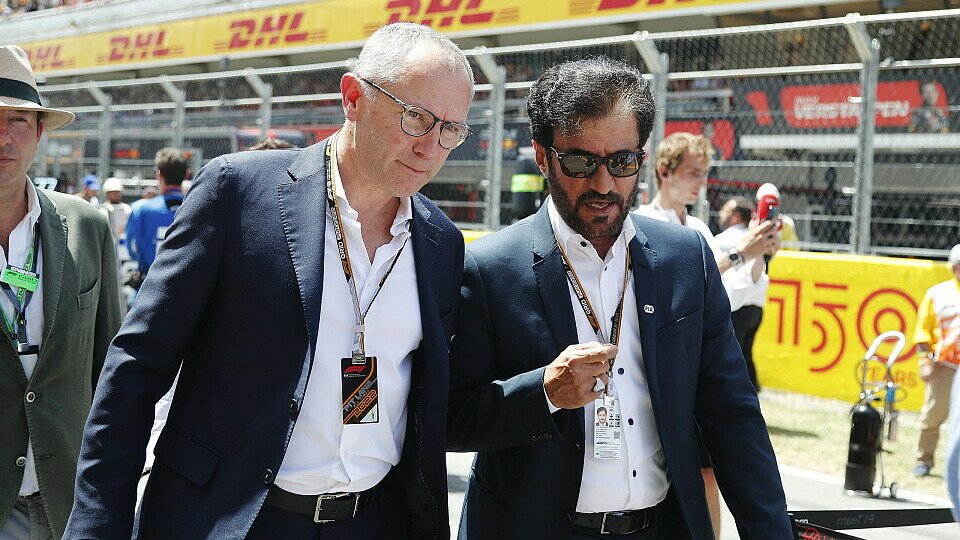 F1-CEO Stefano Domenicali und FIA-Präsident Mohammed Ben Sulayem, Foto: LAT Images