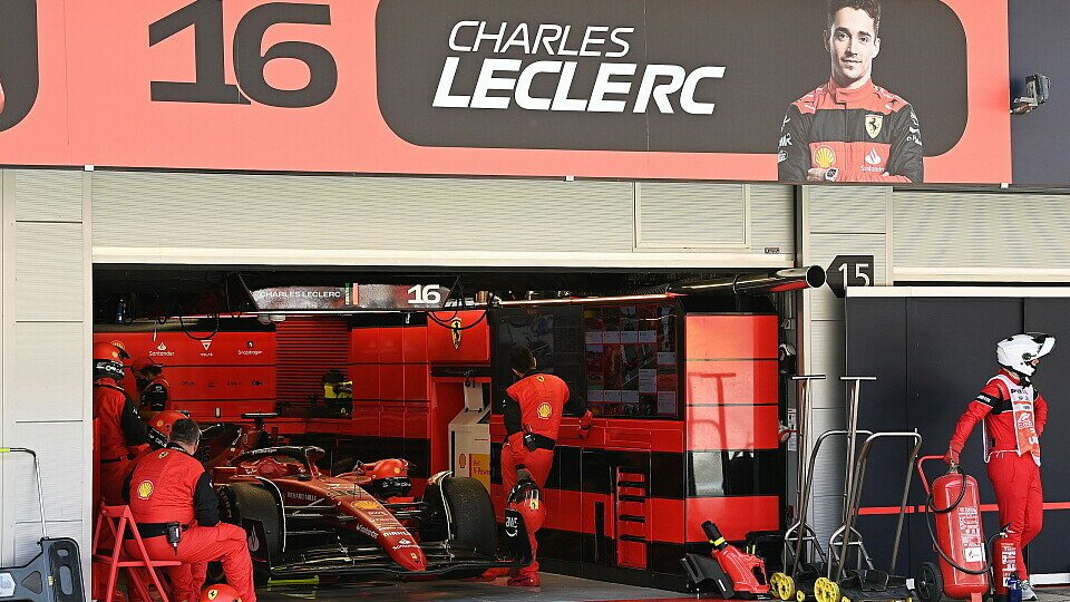 Charles Leclercs verlassener Ferrari nach dem Barcelona-Ausfall, Foto: LAT Images