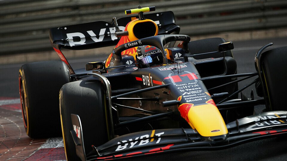 Sergio Perez war im Freitagstraining in Monaco der schnellere Red-Bull-Pilot, Foto: LAT Images