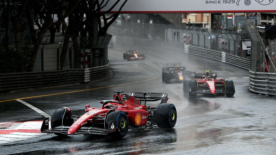 Charles Leclerc verlor den Monaco-GP trotz komfortabler Führung, Foto: LAT Images