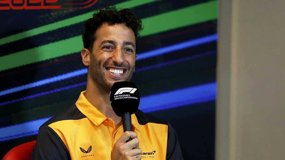 Daniel Ricciardo will in Baku nichts von Vertragsproblemen wissen, Foto: LAT Images
