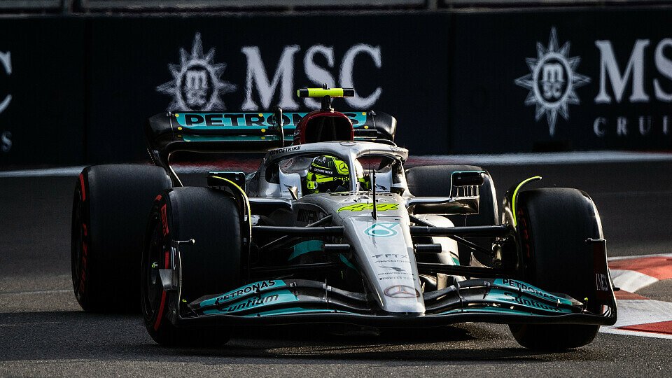 Vor allem Lewis Hamilton spürt die Folgen des aufsetzenden Mercedes, Foto: LAT Images