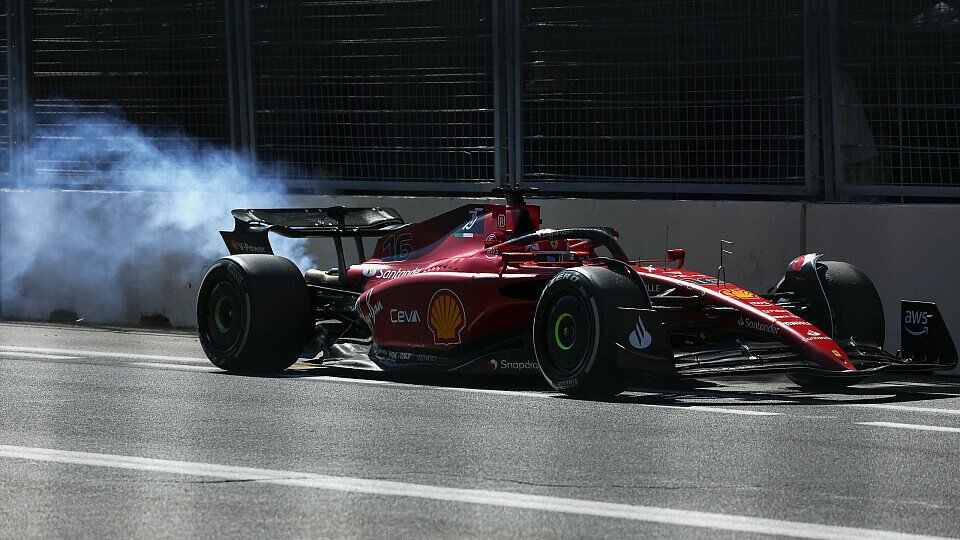 Charles Leclerc schied im achten Rennen zum zweiten Mal mit Motorschaden aus, Foto: LAT Images