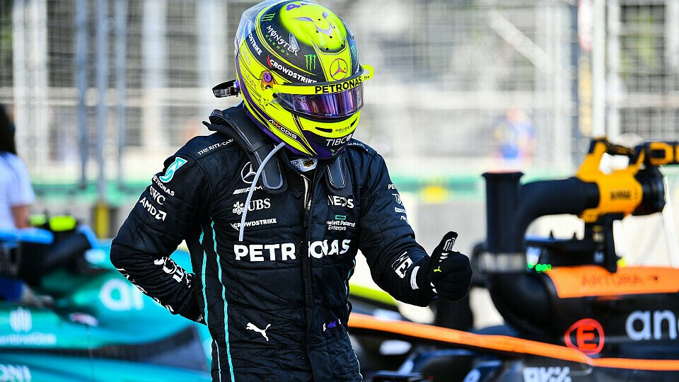 Schmerzen, so kann man Lewis Hamiltons Saison 2022 beschreiben. Der Brite kämpfte mit sich und seinem Mercedes, Foto: LAT Images