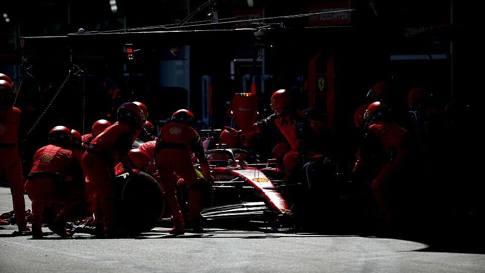Ferrari erlitt wie viele in Baku einen schlechten Boxenstopp, Foto: LAT Images