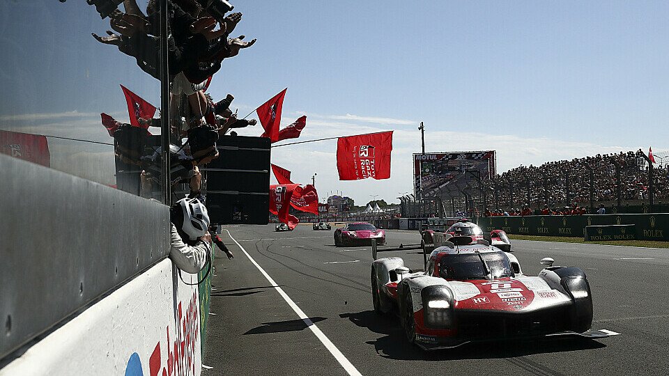 Toyota gewann 2022 zum fünften Mal in Folge die 24 Stunden von Le Mans, Foto: LAT Images