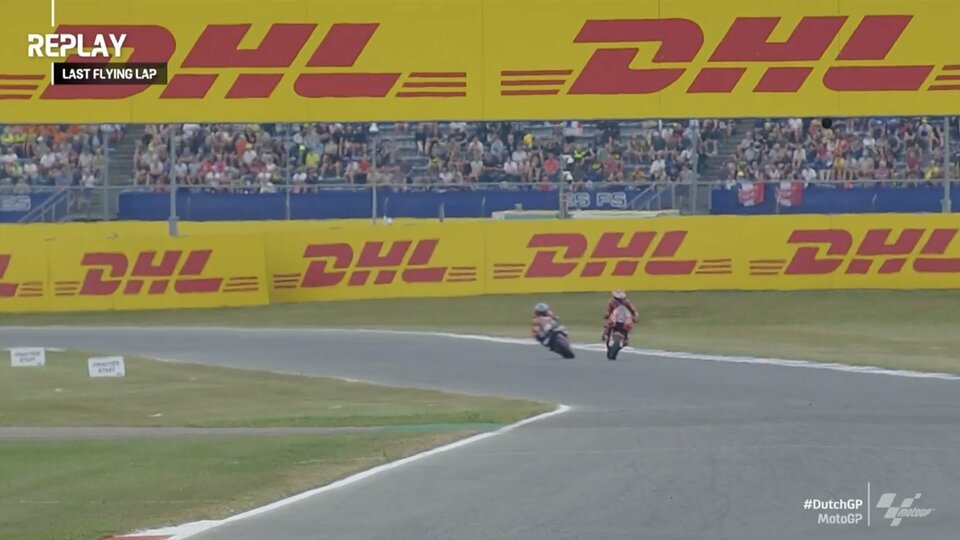 Maverick Vinales konnte bei hoher Geschwindigkeit gerade noch Jack Millers Ducati ausweichen, Foto: MotoGP