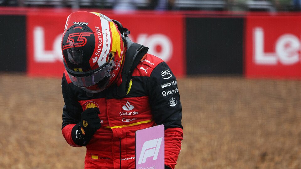Formel 1 heute: Carlos Sainz holt sich in Großbritannien die Pole Position, Foto: LAT Images