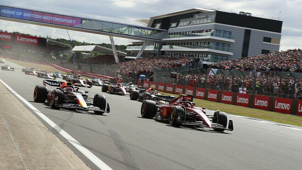 Mehr Rennen, mehr Action? Die Formel 1 arbeitet noch am perfekten Sprint-Format, Foto: LAT Images